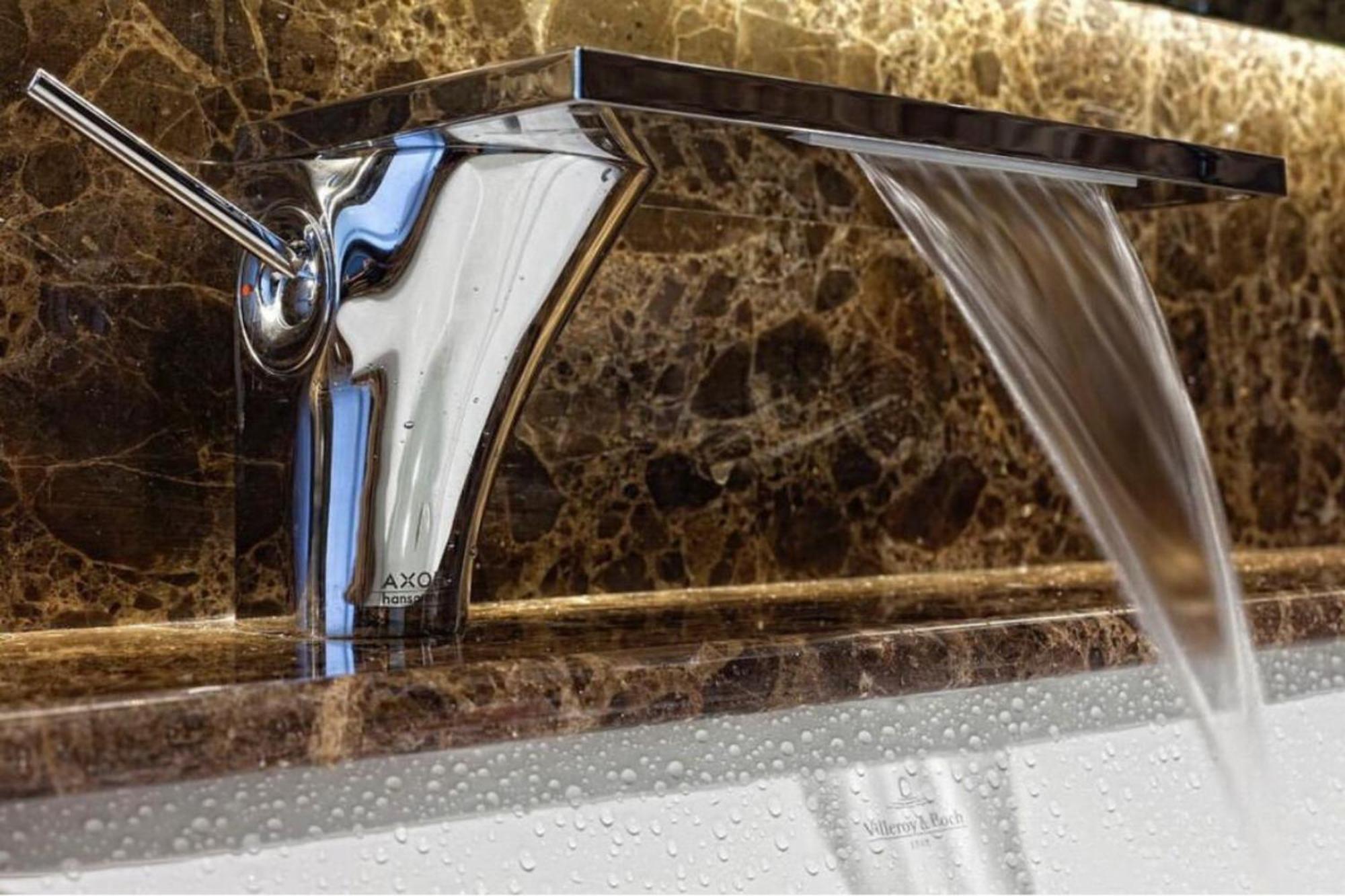 Doubletree By Hilton Istanbul Gayrettepe Hotel Exterior photo A waterfall tap