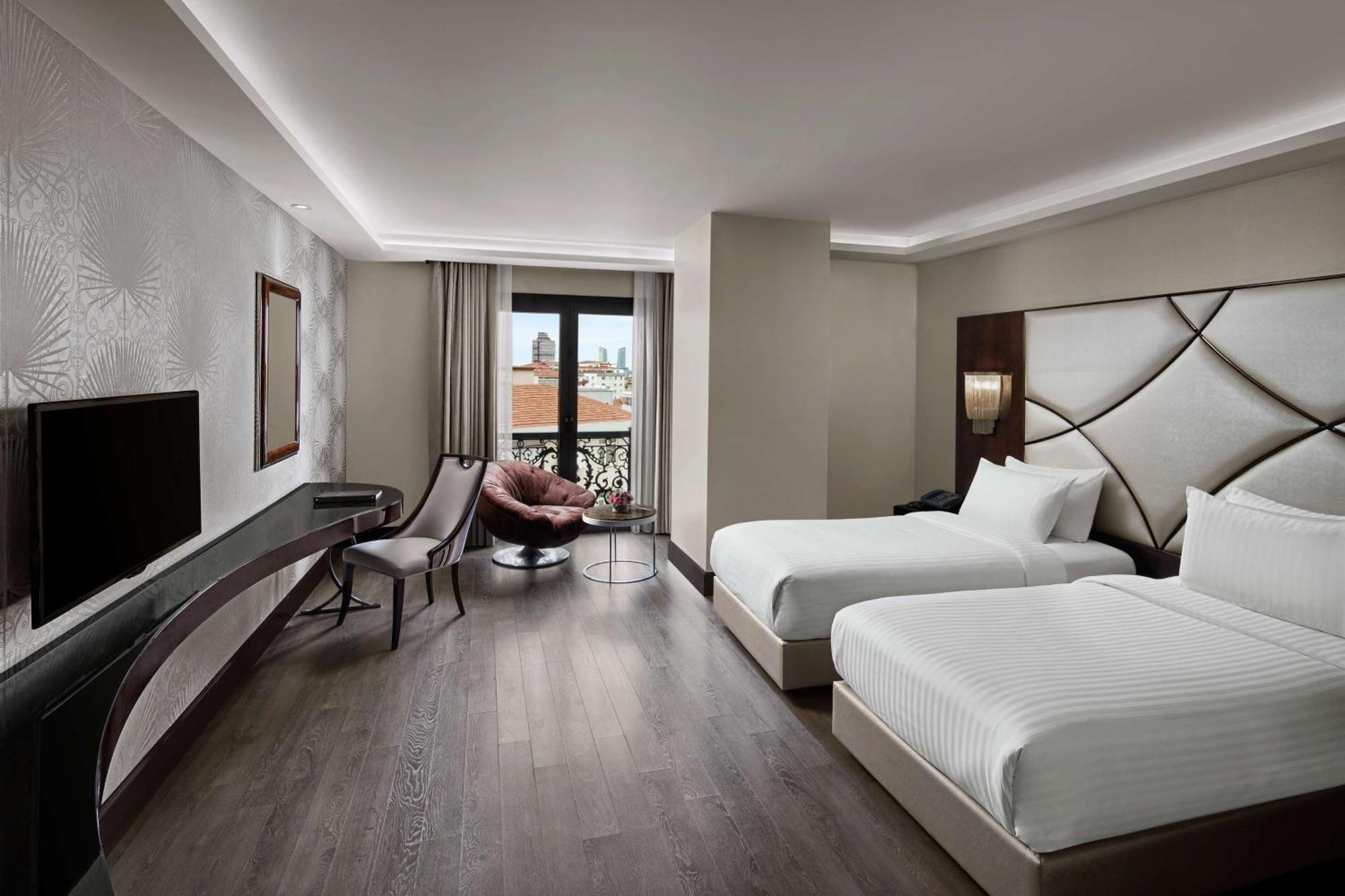 Doubletree By Hilton Istanbul Gayrettepe Hotel Exterior photo